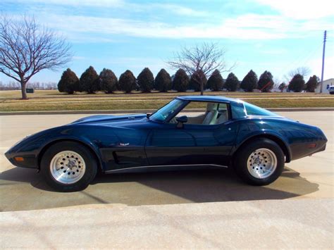 1978 corvette dark blue dior